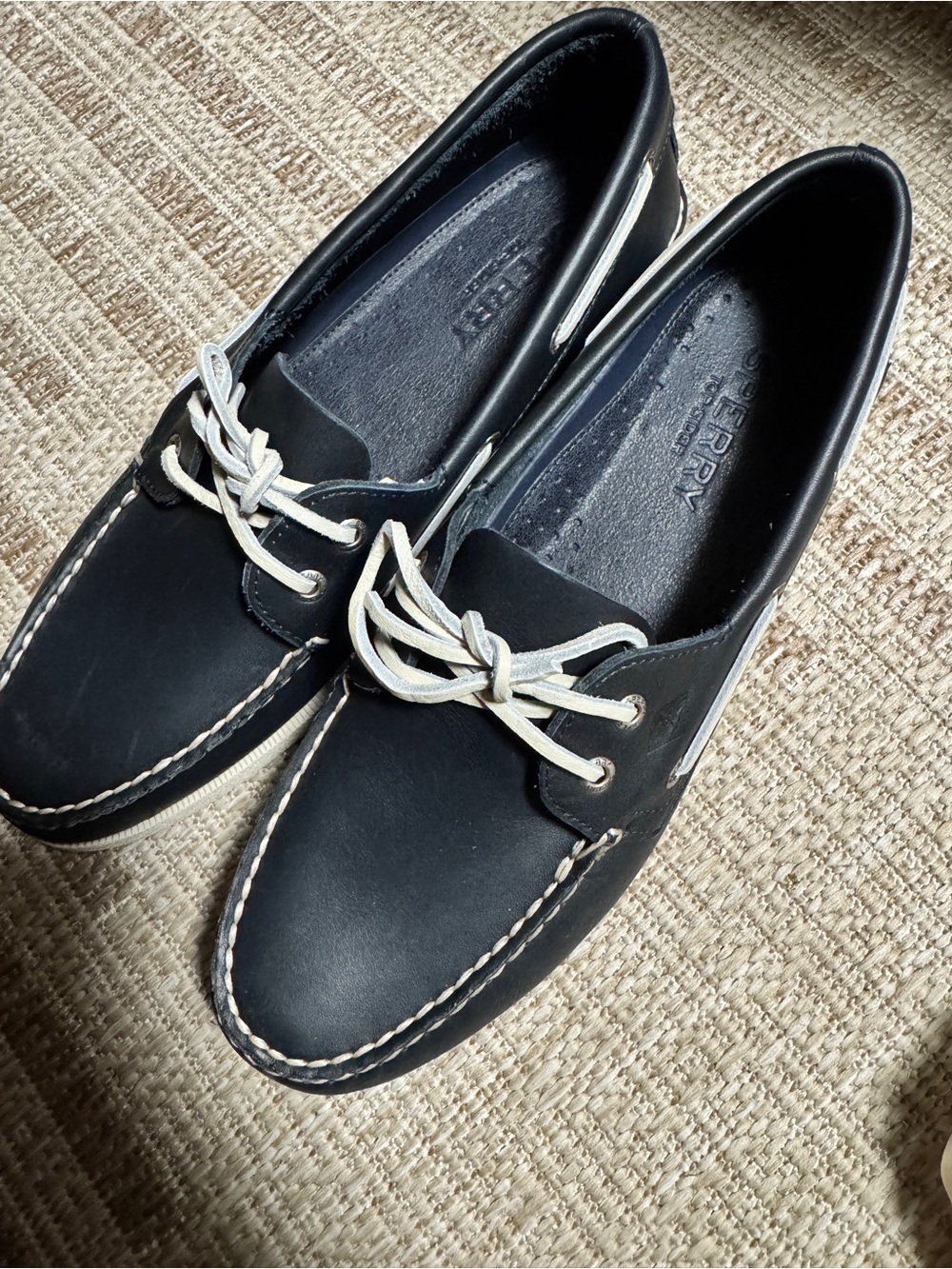 Men's Navy Leather Sperry Topsider Boat Shoes with Contrast Laces - Picture 4 of 6
